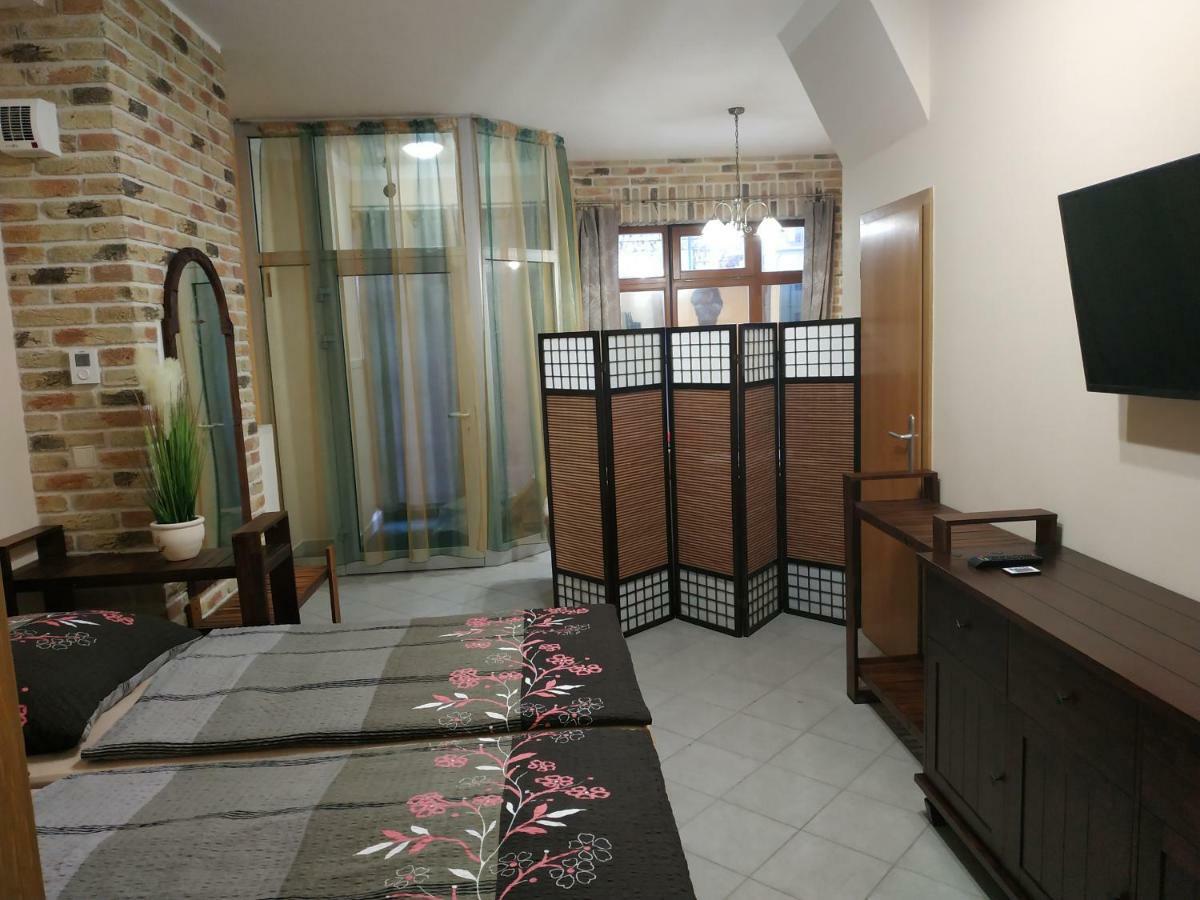 Apartman Holandska 120 Beroun Beroun  Extérieur photo